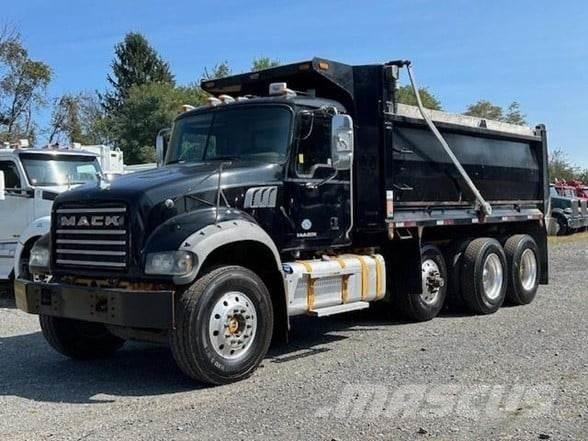 Mack GRANITE GU713 Kiper kamioni