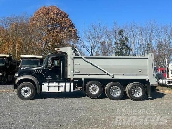 Mack GRANITE GU713 Kiper kamioni