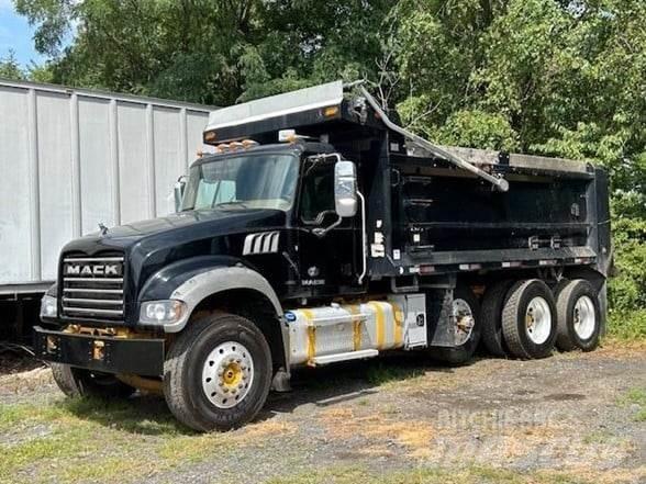 Mack GRANITE GU713 Kiper kamioni