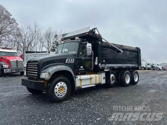 Mack GRANITE GU713 Kiper kamioni