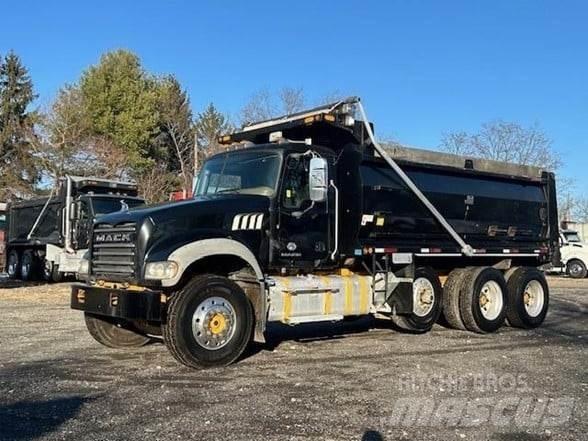 Mack GRANITE GU713 Kiper kamioni