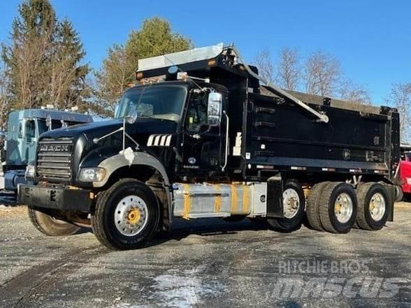 Mack GRANITE GU713 Kiper kamioni
