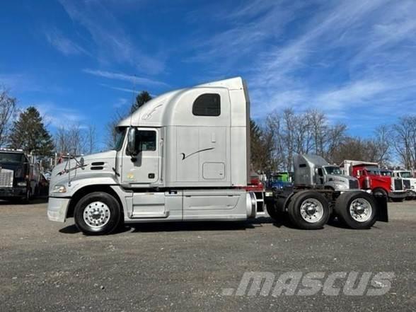 Mack PINNACLE CXU613 Traktorske jedinice