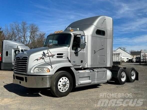 Mack PINNACLE CXU613 Traktorske jedinice