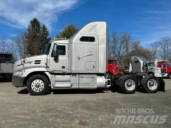 Mack PINNACLE CXU613 Traktorske jedinice