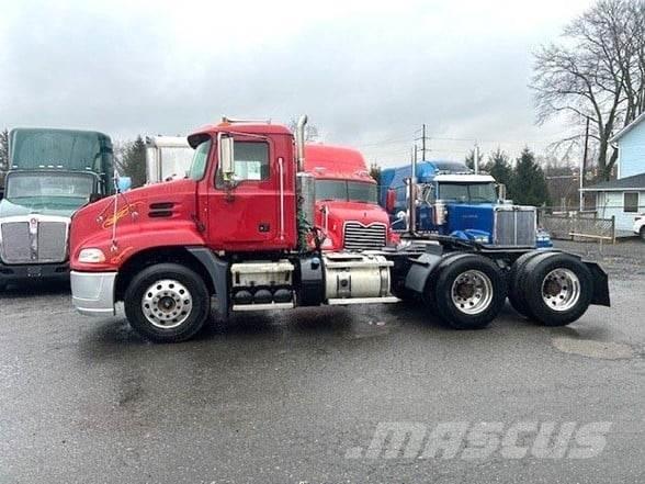 Mack PINNACLE CXU613 Traktorske jedinice