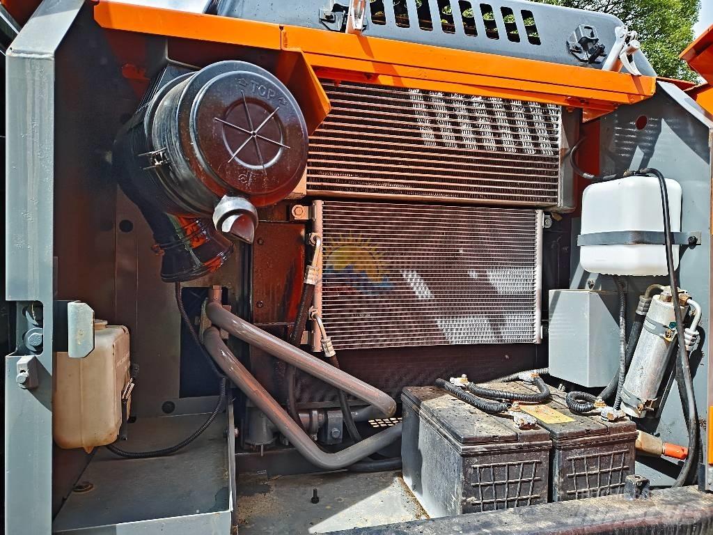 Hitachi ZX 130 Bageri gusjeničari