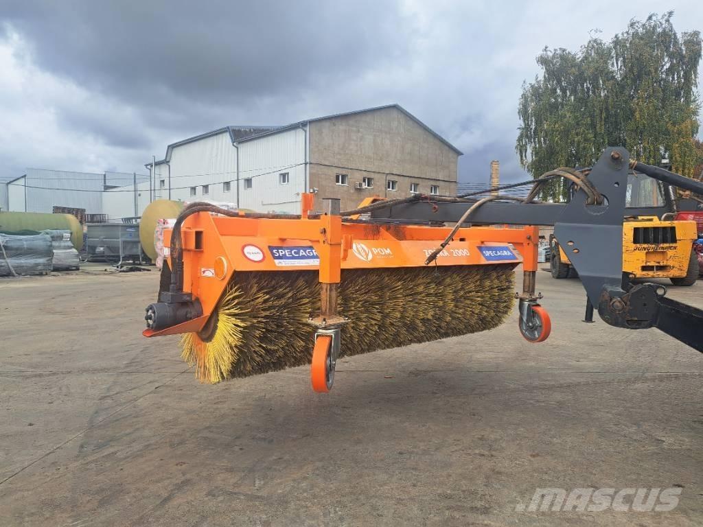 Pom Augustow T801/1 Strojevi za metenje