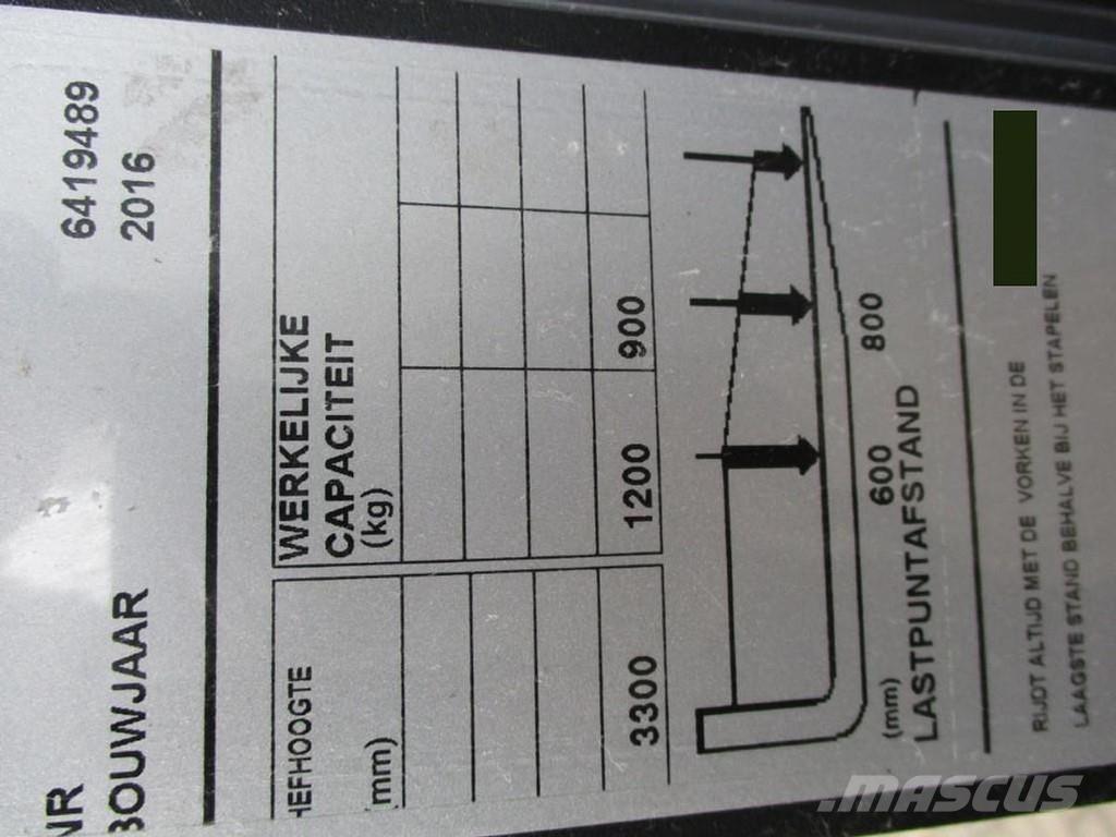 Toyota SPE120 Nisko podizni električni viličar sa platformu