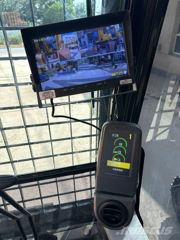 CAT CAT320D Bageri gusjeničari