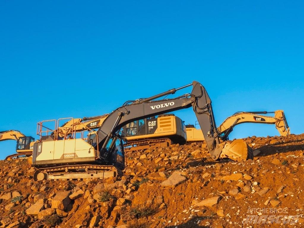 Volvo EC 220 E Bageri gusjeničari