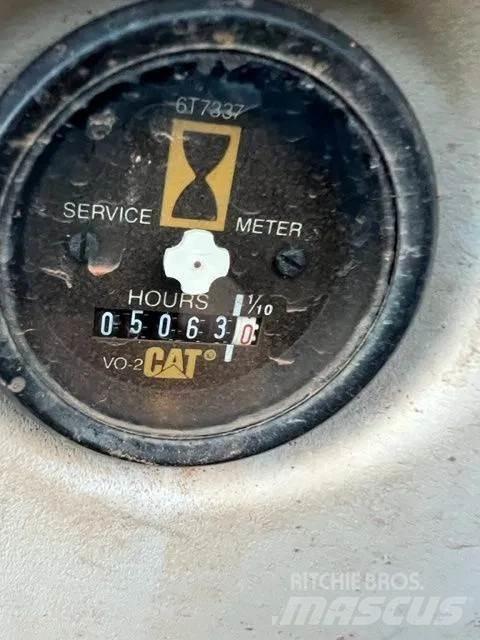 CAT 330 L Bageri gusjeničari