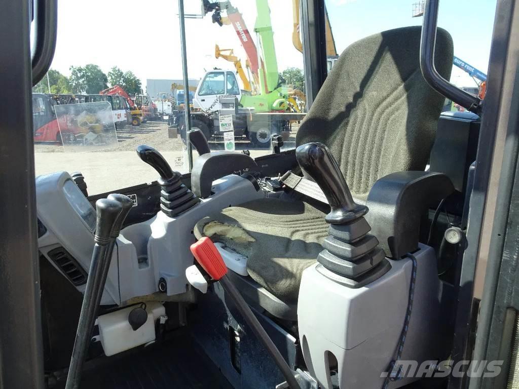 Kubota U27-4 Mini bageri <7t