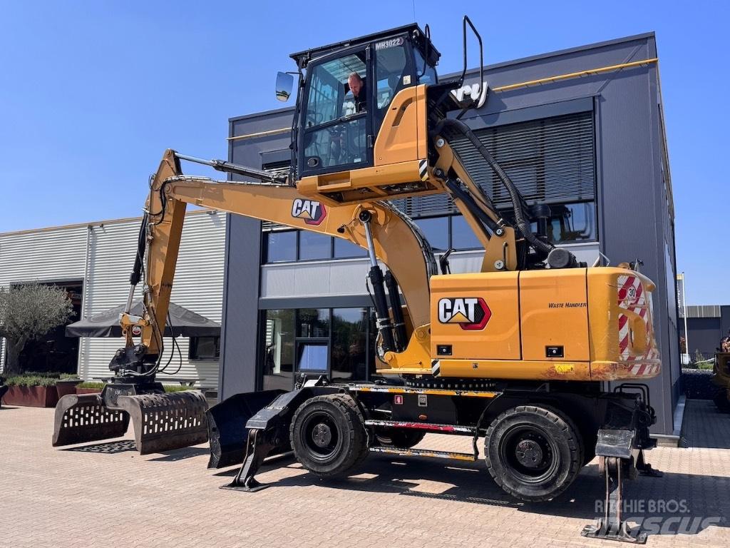 CAT MH3022 Bageri za manipuliranje materijalom / otpadom
