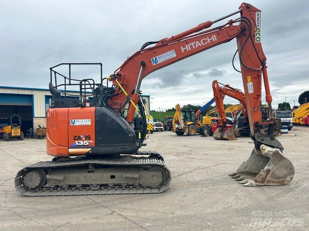 Hitachi ZX135 US-6 Bageri gusjeničari