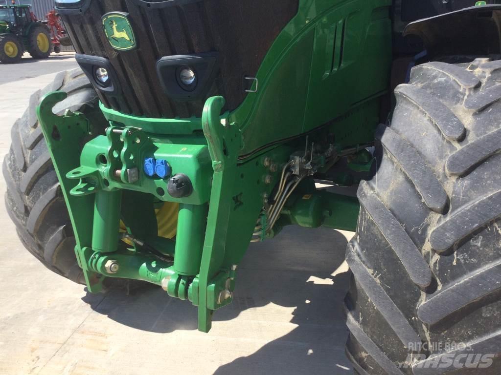 John Deere 6150R Traktori