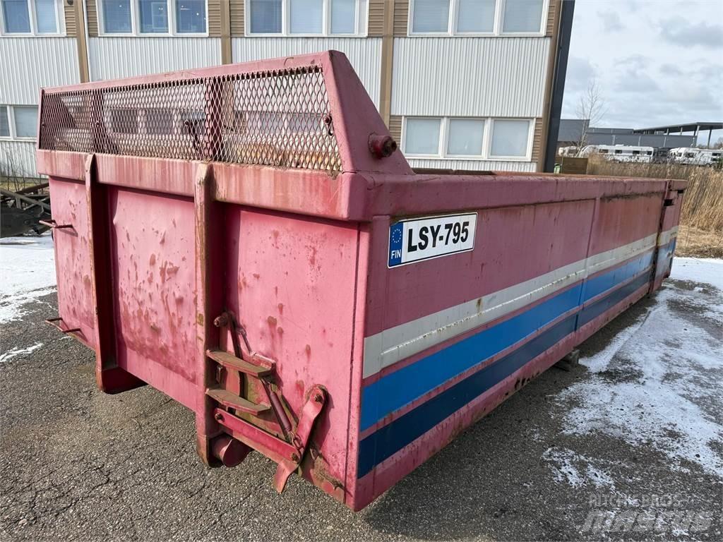 Sisu R500 8X2 Demontažnii kamioni za podizanje kabela