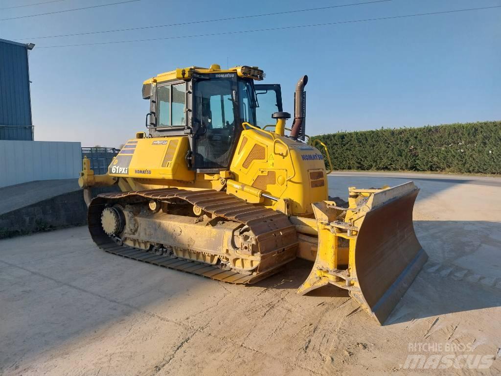 Komatsu D61PXi-24 Buldožeri gusjeničari