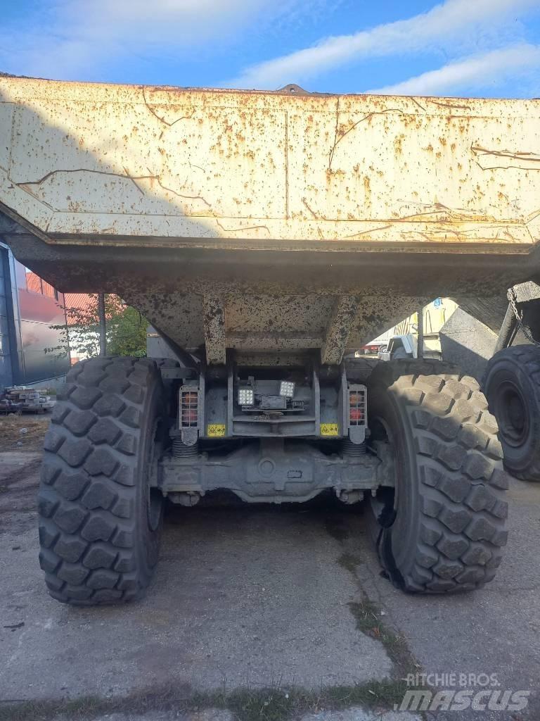 Terex TA 300 Zglobni demperi