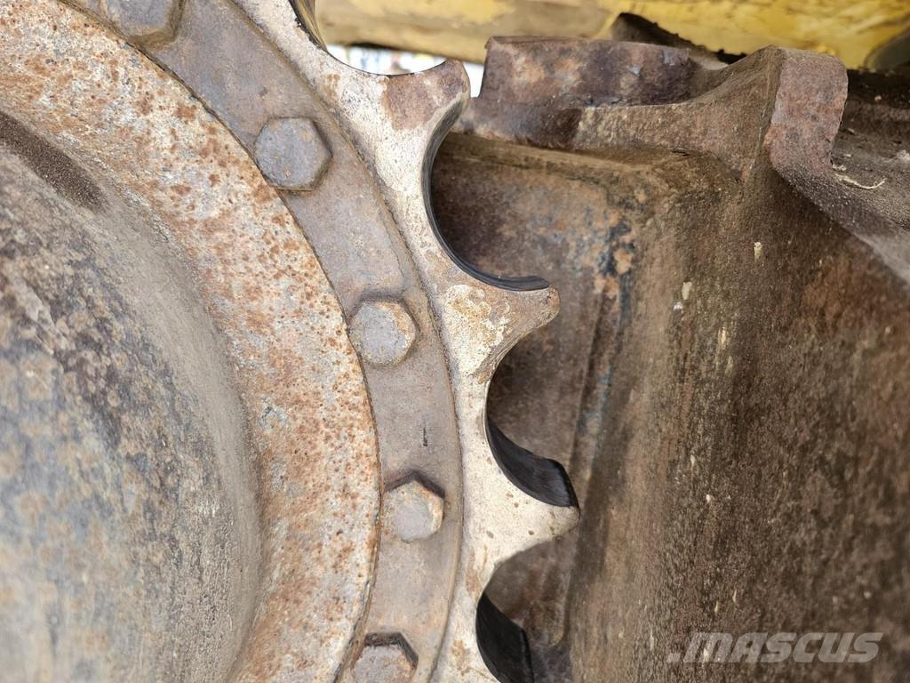 Komatsu PC210LC-8 Bageri gusjeničari