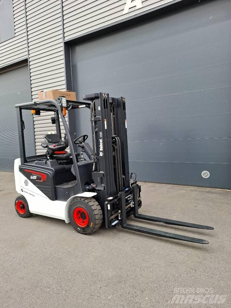 Bobcat B25NS Električni viličari
