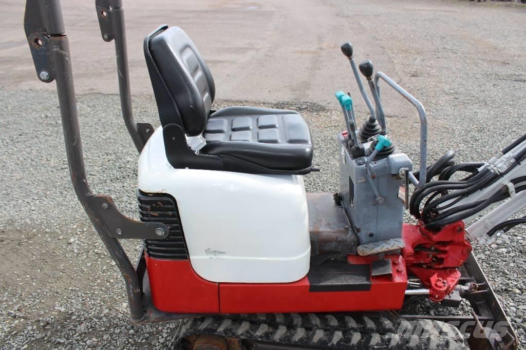 Takeuchi TB 108 R Mini bageri <7t