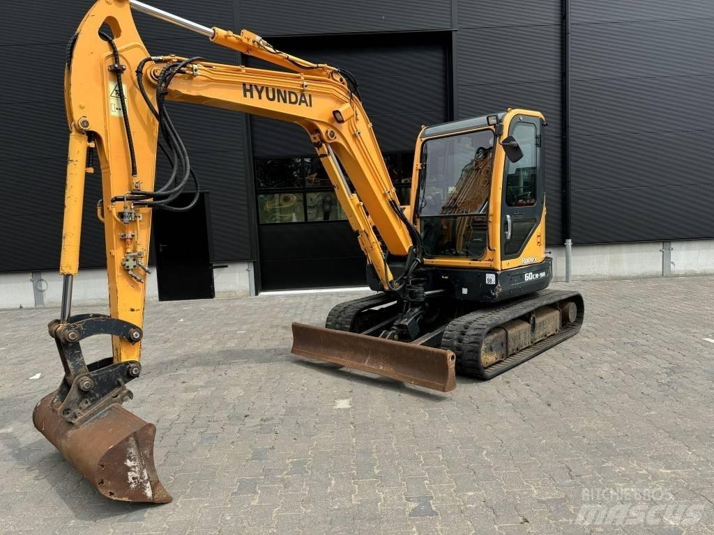 Hyundai 60CR-9A Mini bageri <7t