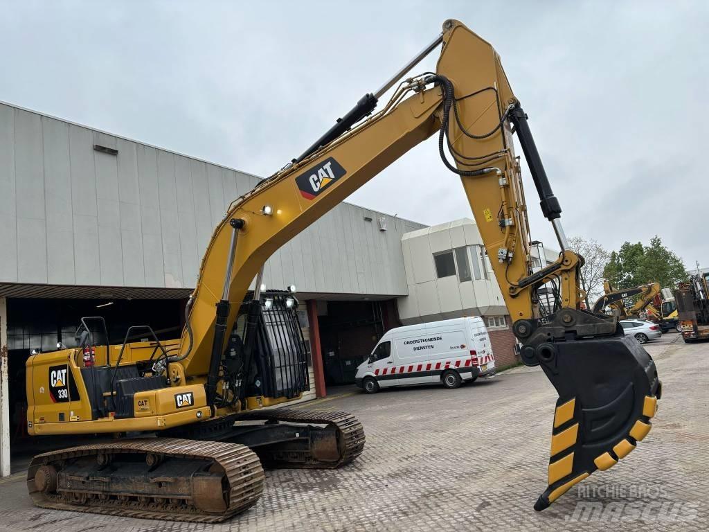 CAT 330 Bageri gusjeničari