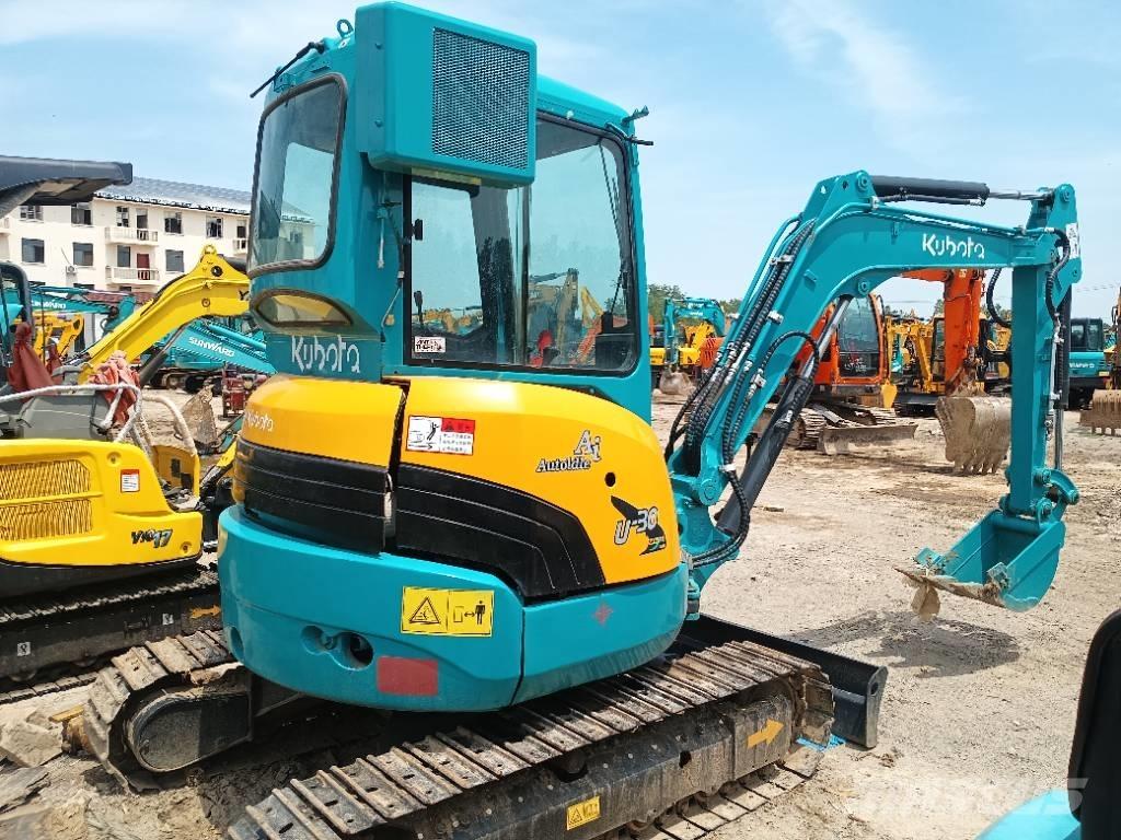 Kubota U 30 Mini bageri <7t