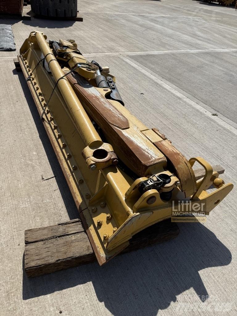 CAT 815 Kompaktori zemlje