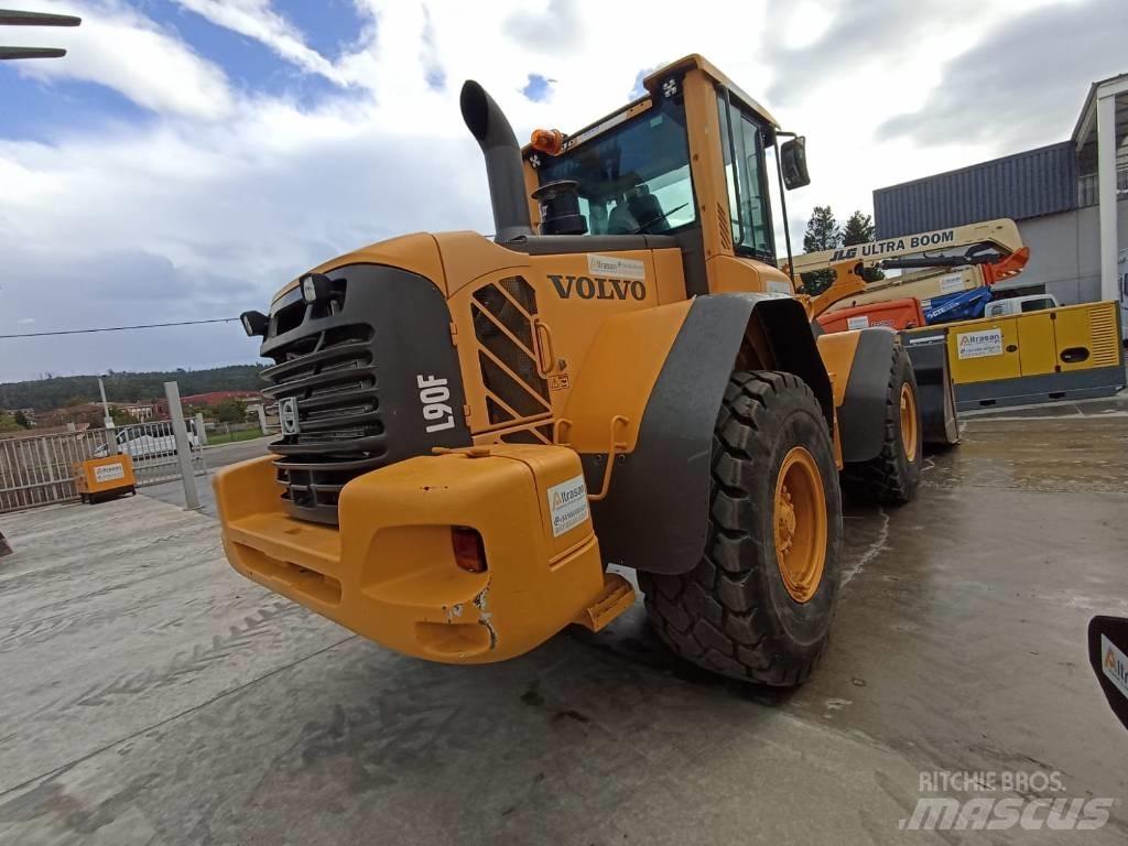 Volvo L 90 F Utovarivači na kotačima