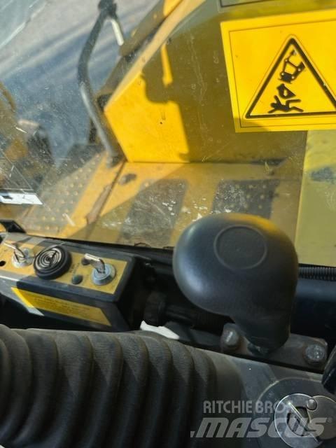Komatsu PC 118 MR-8 Bageri gusjeničari