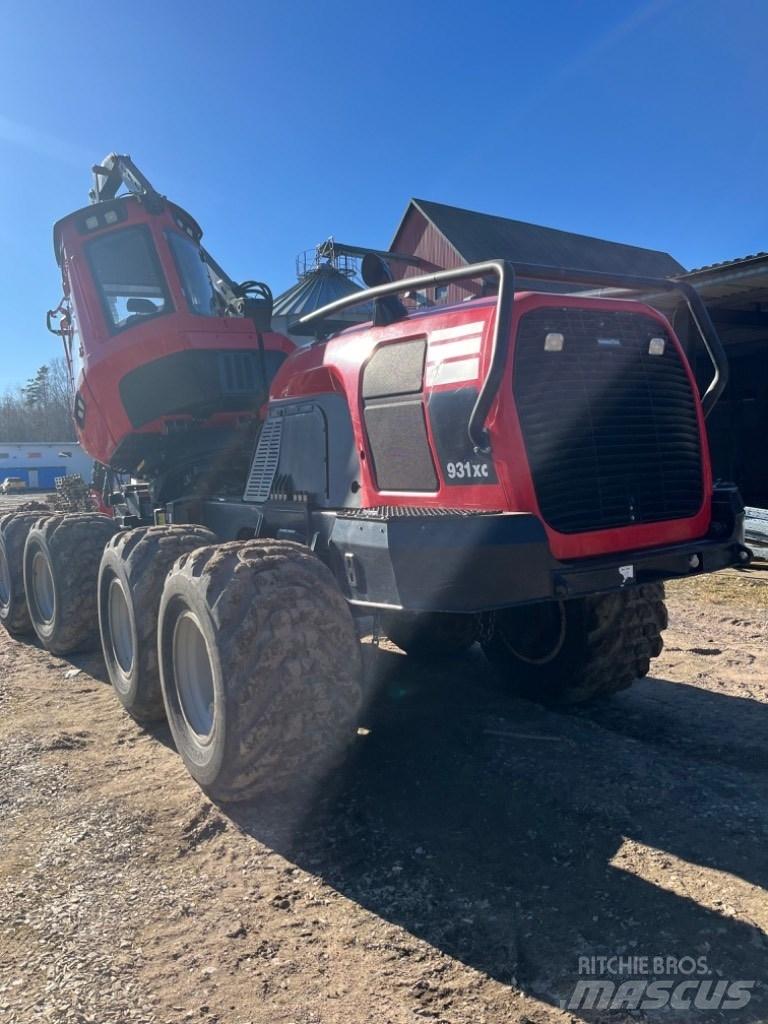 Komatsu 931 XC Harversteri