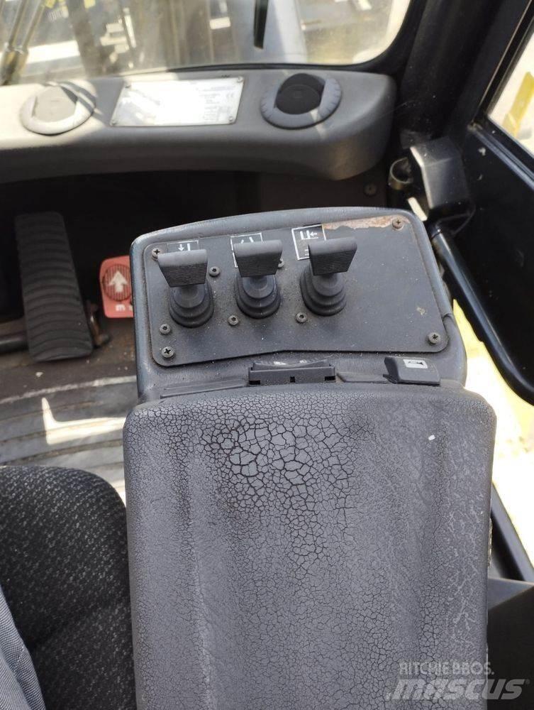 Hyster H9.00XM Plinski viličari
