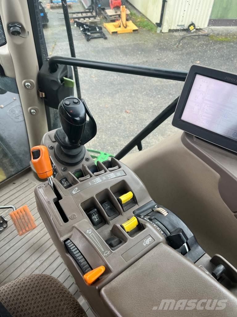 John Deere 6190 R Traktori
