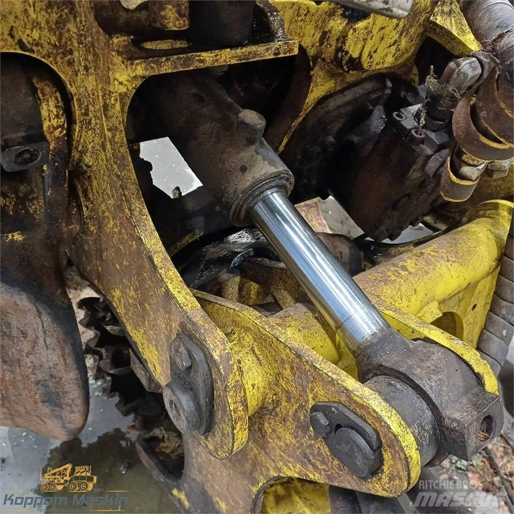 John Deere 415 Glave za kombajne