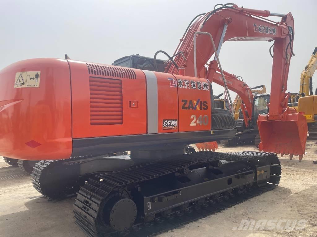 Hitachi ZX 240 Bageri gusjeničari