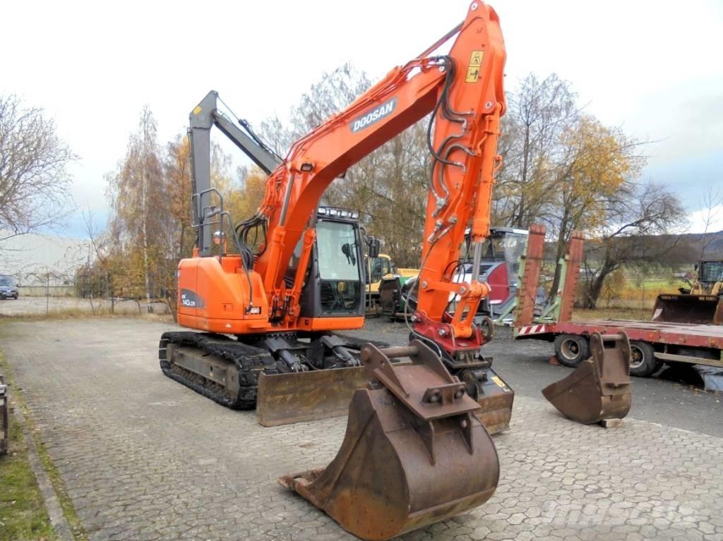Doosan DX 140 LCR-3 Bageri gusjeničari