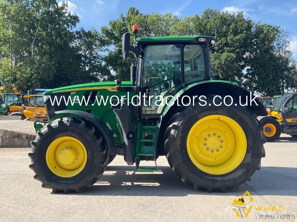 John Deere 6215 R Traktori