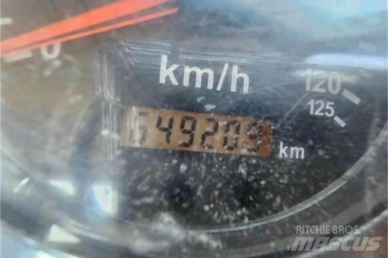 Nissan UD Ostali kamioni