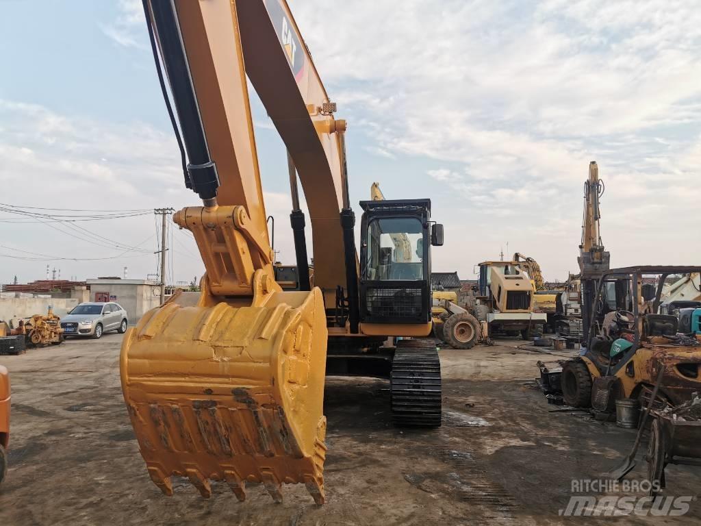 CAT 330DL Bageri gusjeničari