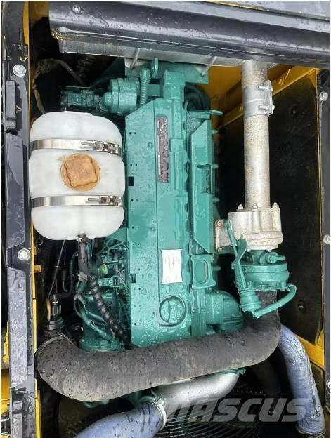 Volvo EC210D Bageri gusjeničari