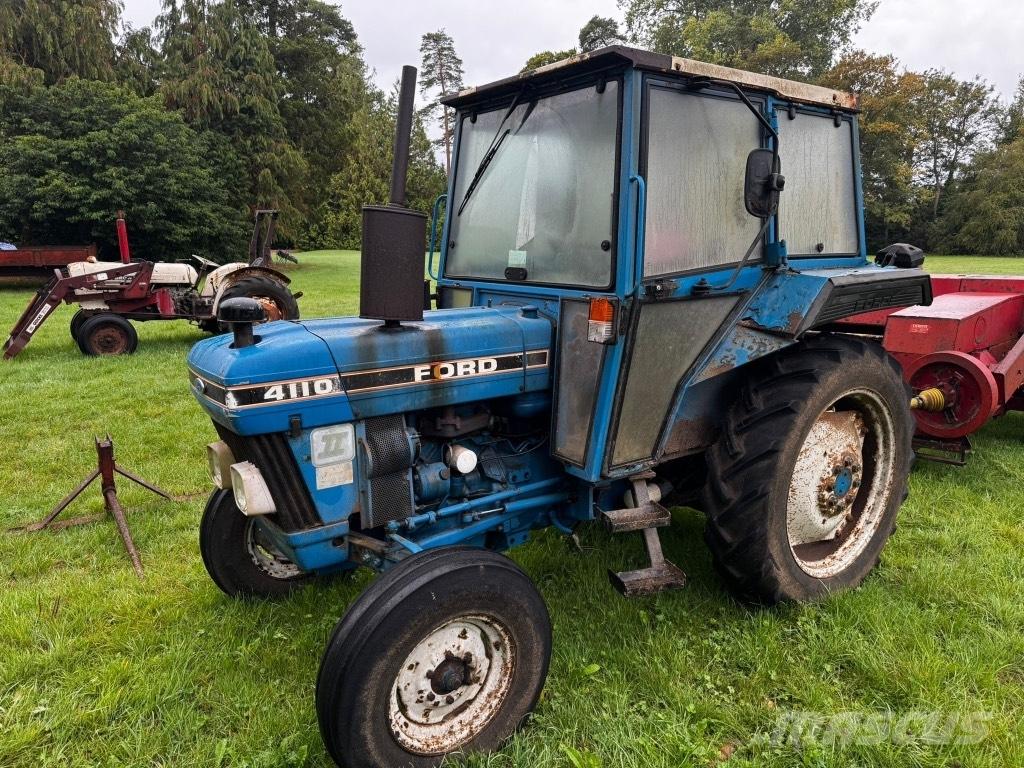 Ford 4110 series 2 Traktori