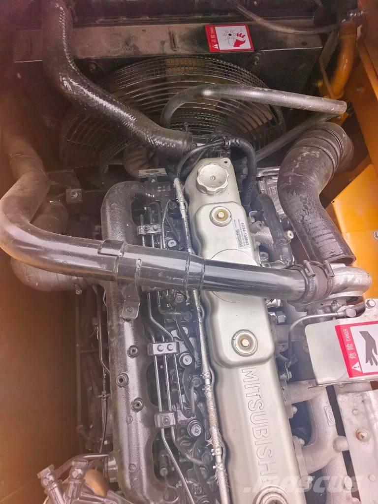 Sany SY 215 C Bageri gusjeničari