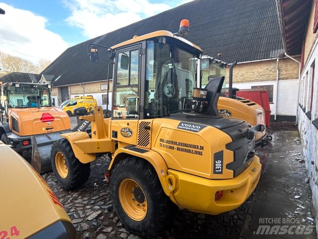 Volvo L 30 G Utovarivači na kotačima