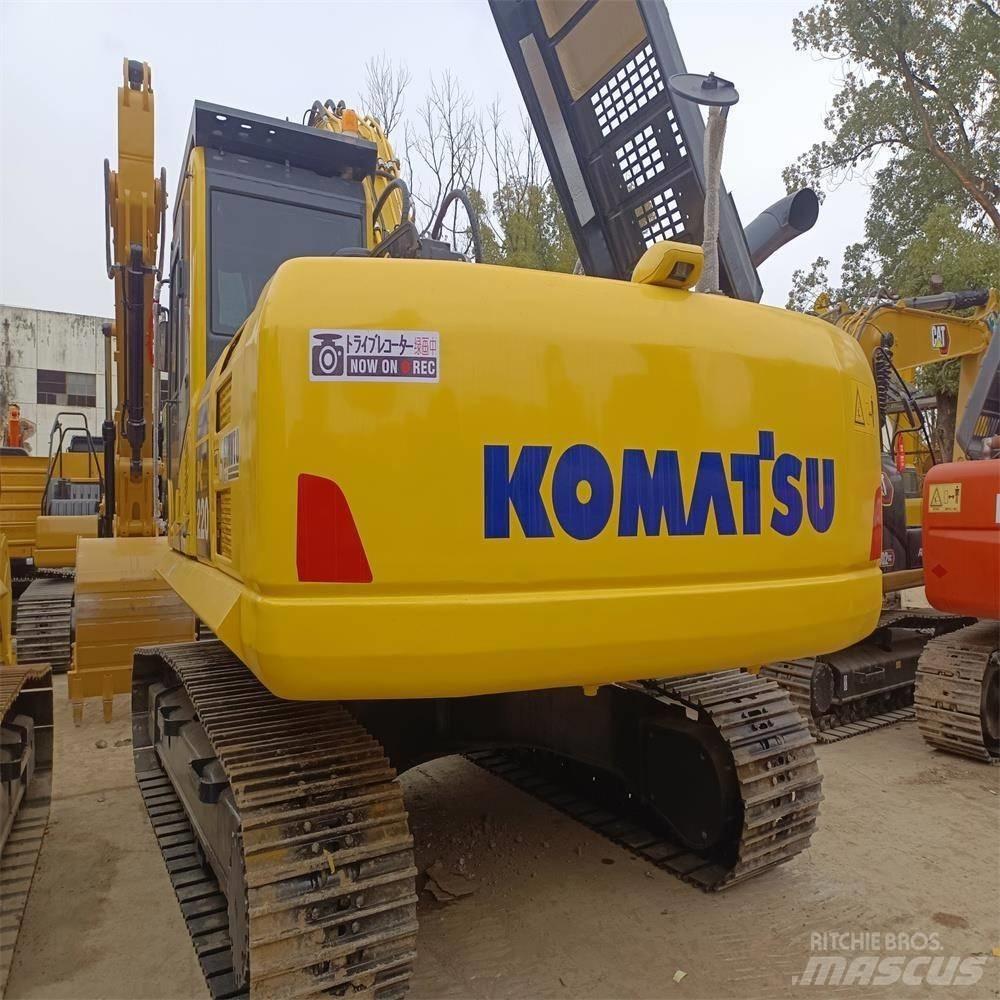 Komatsu PC 220 Bageri gusjeničari