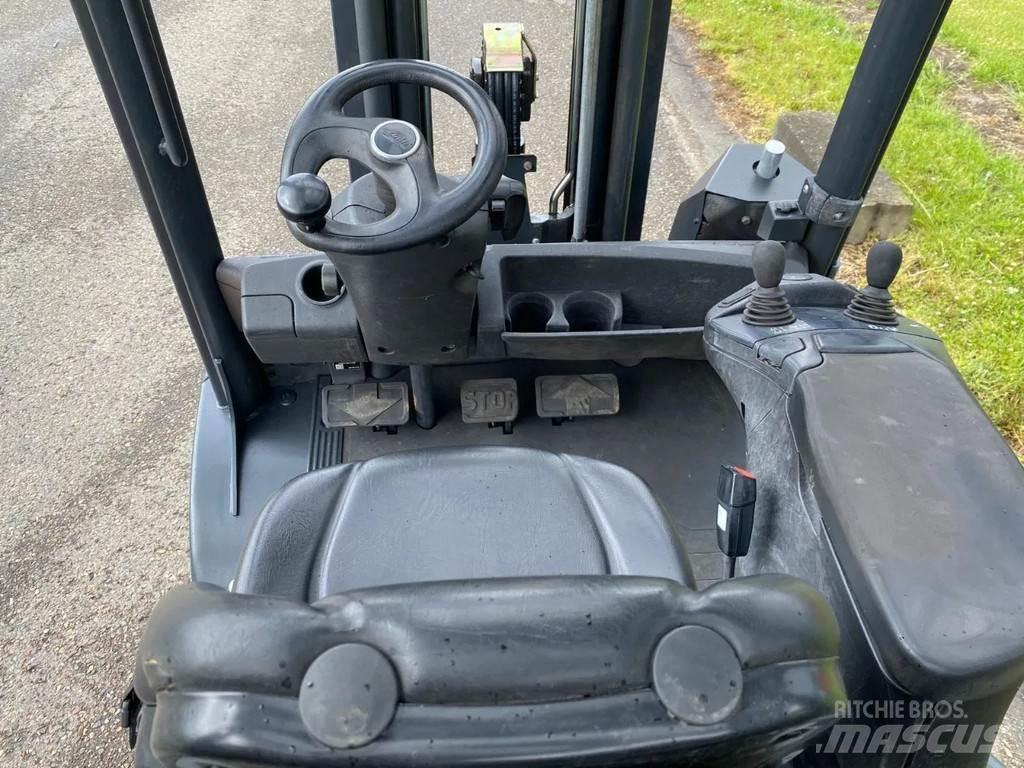 Linde H35T-02 Plinski viličari