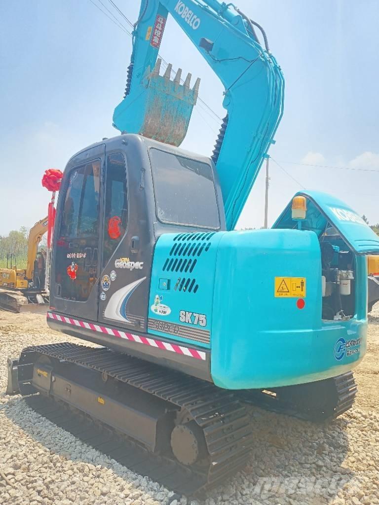 Kobelco sk75-8 Bageri gusjeničari