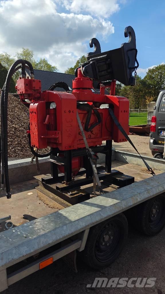 Müller 70/55 Vibracijoni zabijači stupova