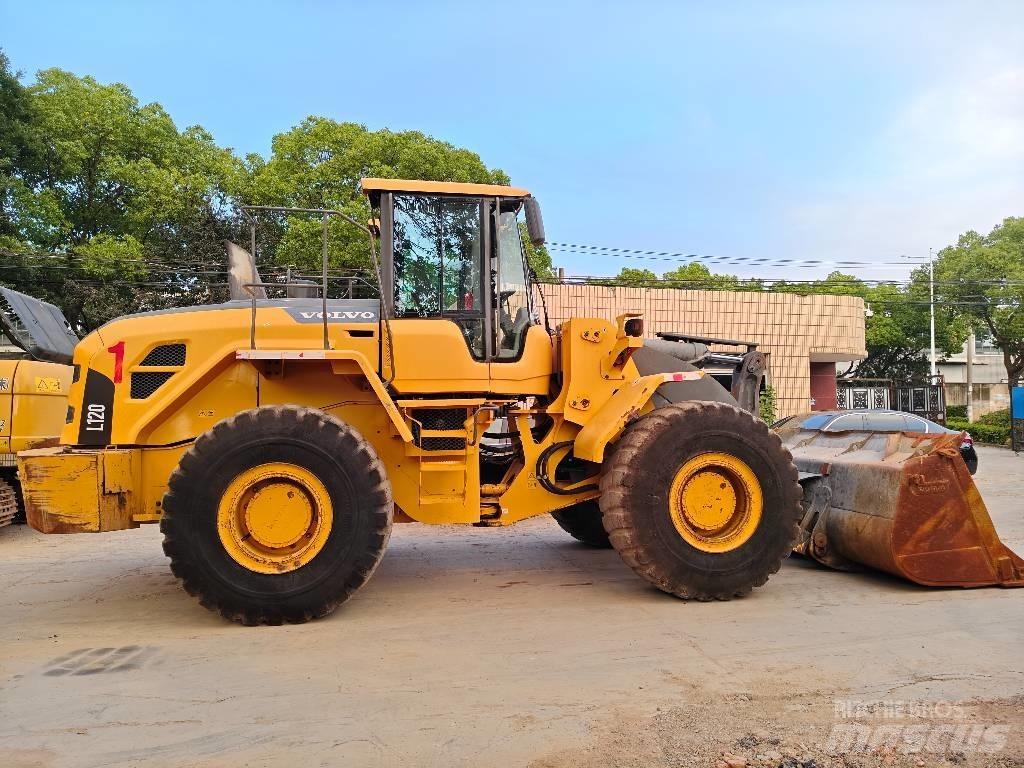 Volvo L 120 Utovarivači na kotačima